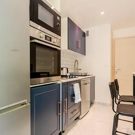 4pers A 2 Pas De La Promenade Апартаменты *