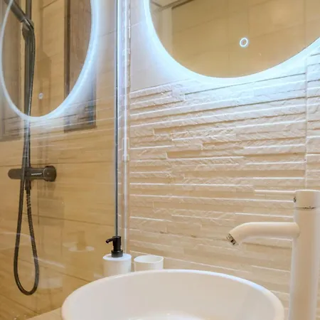 4pers A 2 Pas De La Promenade *